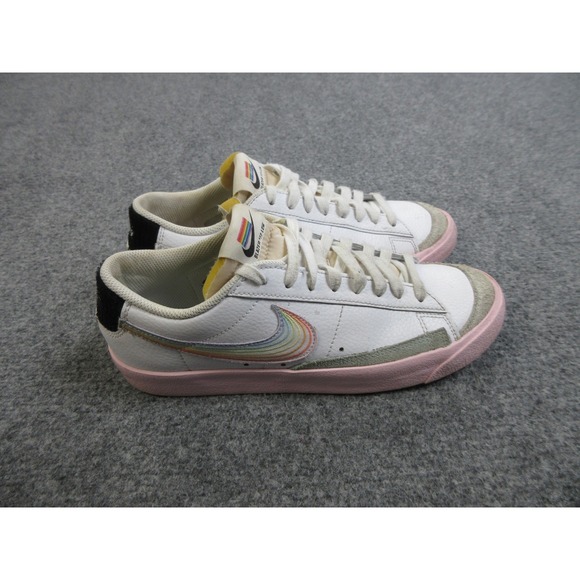 Nike Blazer '77 Low Shoes Mens Size 8.5 Pride BeTrue White‎ Pink Rainbow Swoosh - Picture 1 of 16